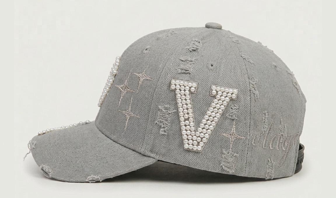 Gorra 'V' Signature – Grey Distressed Denim & Pearl
